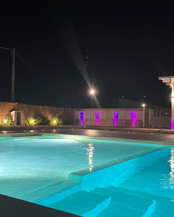 Boutique Hotel E Spa Citta Bianca ペスカーラ エクステリア 写真