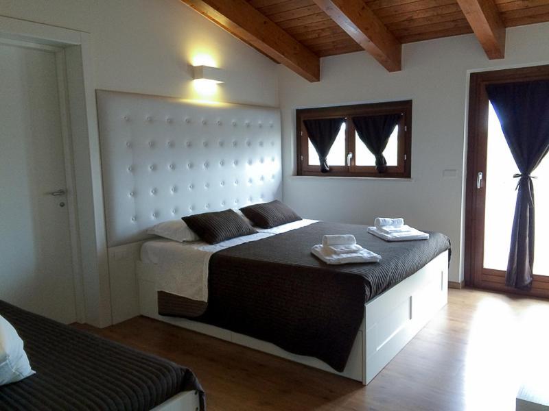 Boutique Hotel E Spa Citta Bianca ペスカーラ エクステリア 写真