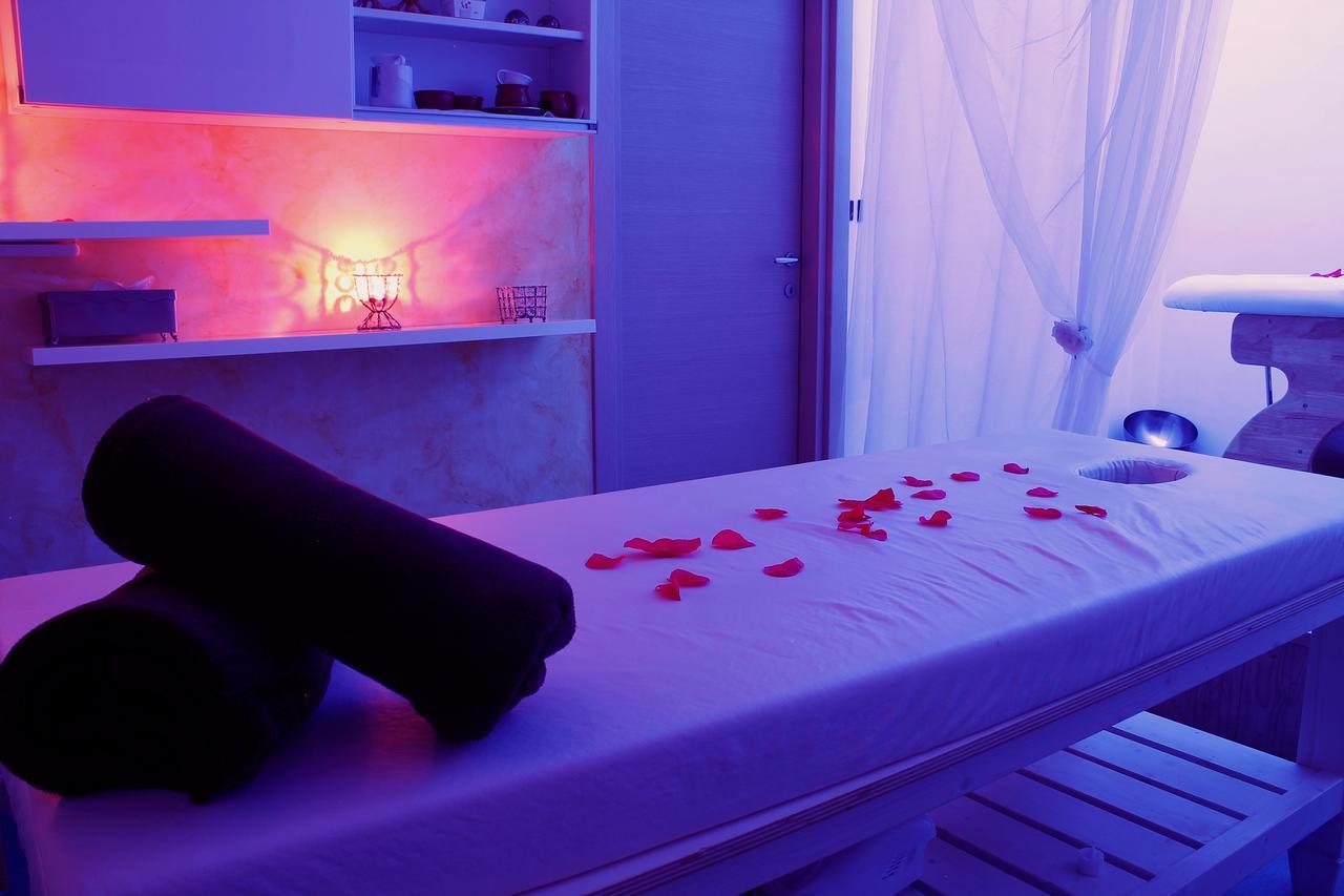 Boutique Hotel E Spa Citta Bianca ペスカーラ エクステリア 写真