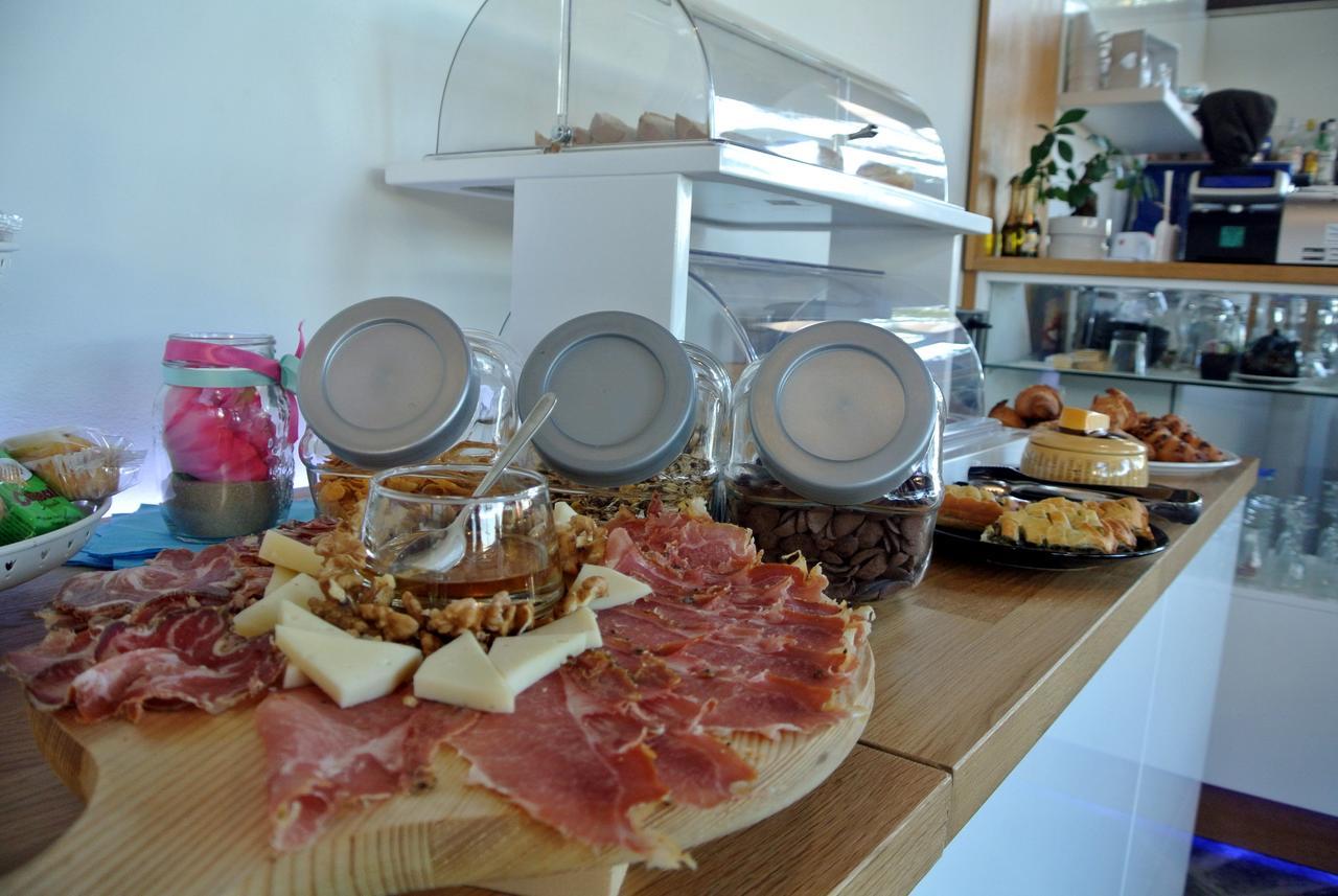 Boutique Hotel E Spa Citta Bianca ペスカーラ エクステリア 写真